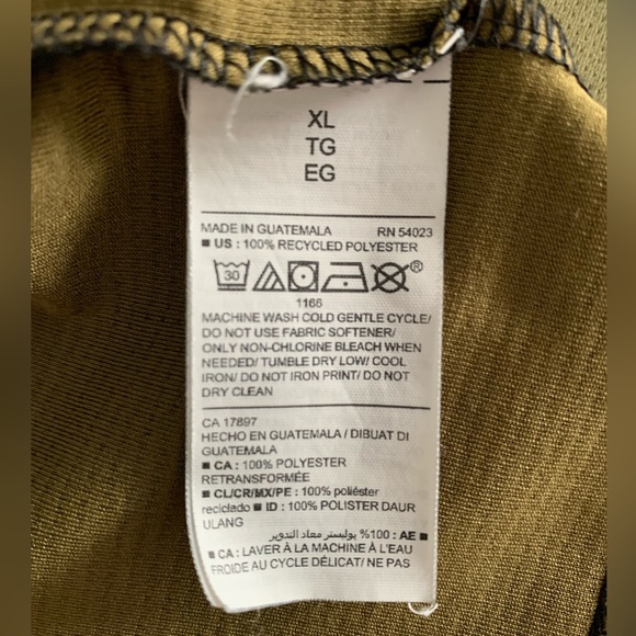 Old Navy Army shirt (XL) - Picture 3 of 4